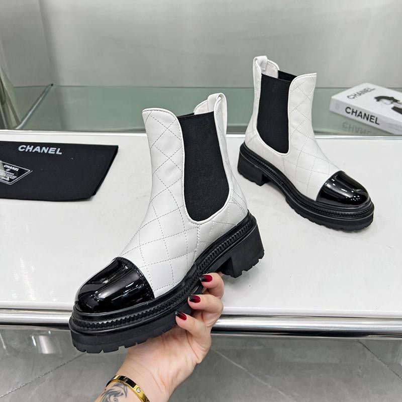 Fashion classic versatile women's boots 1023120420