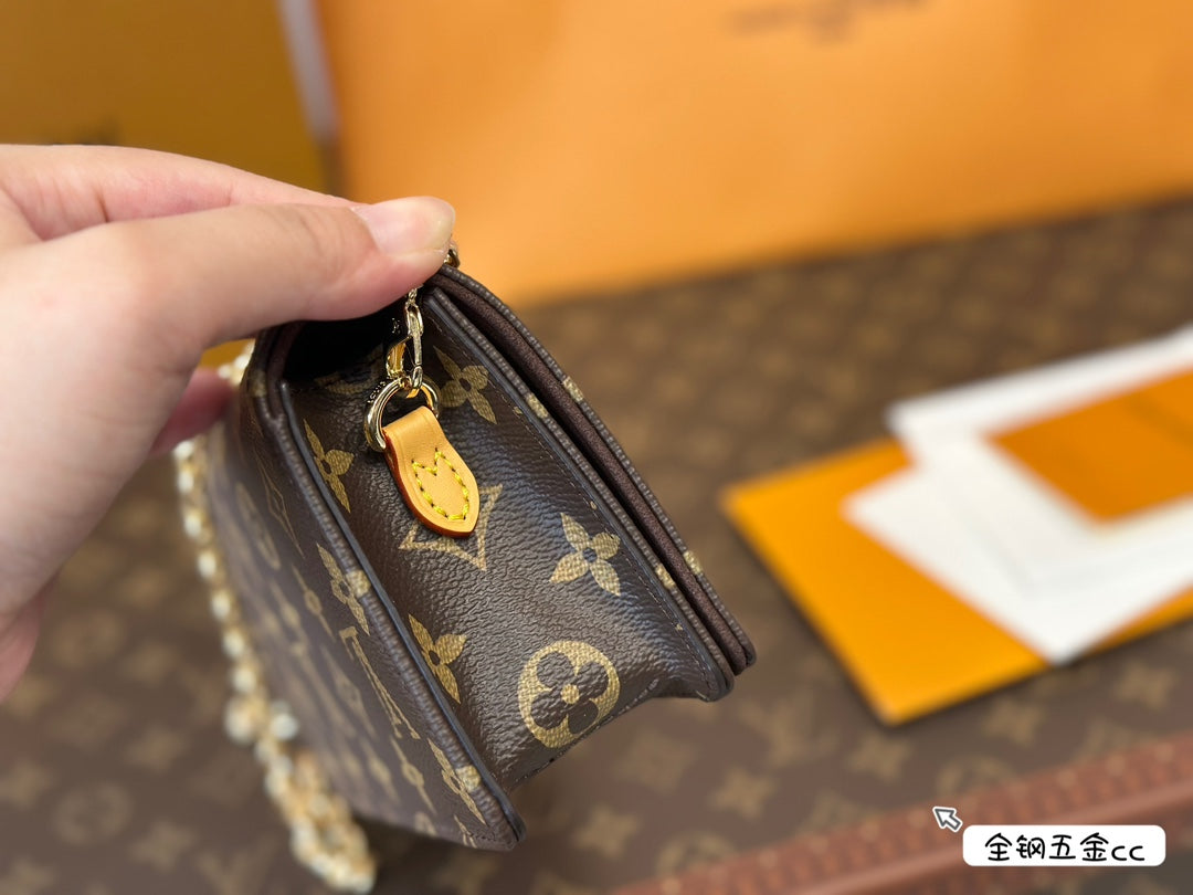 V Lily Woc Fashion Shoulder Crossbody Bag 0724101005