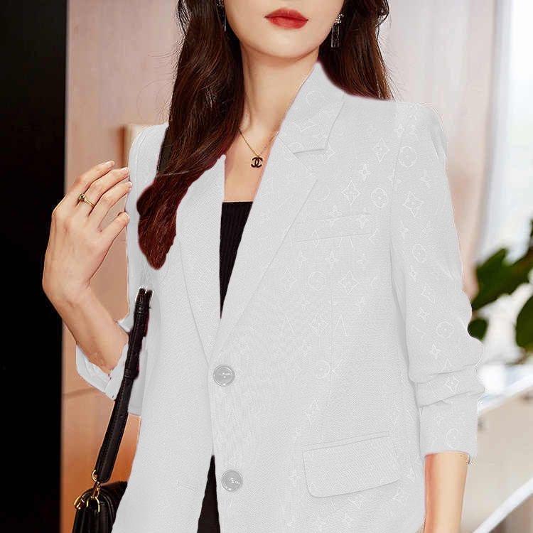 New fashionable and versatile small suit 1024010914