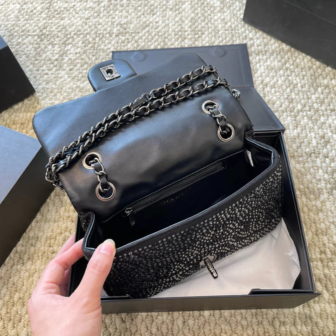 New fashionable and versatile hand-held crossbody bag 102022107