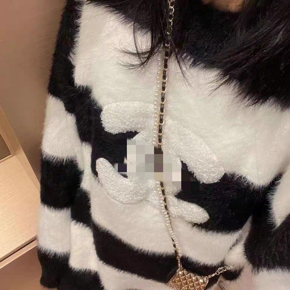 black and white striped sweater 0823113003