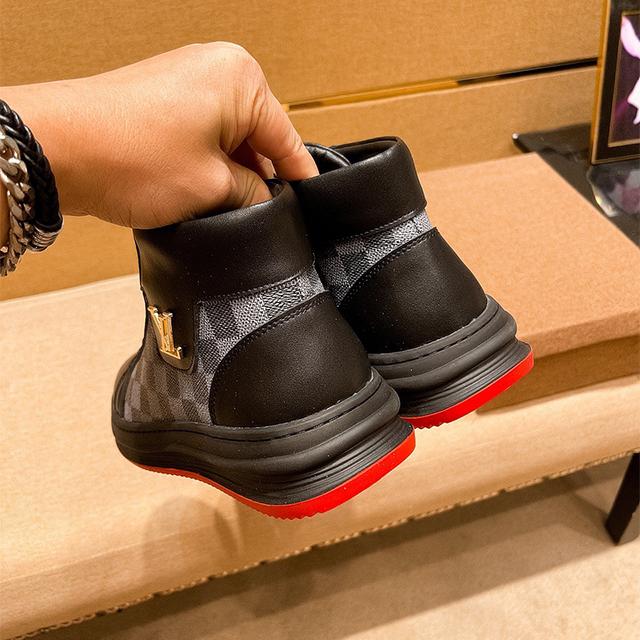 Men's black Leisure printed leather casual mid-top shoes