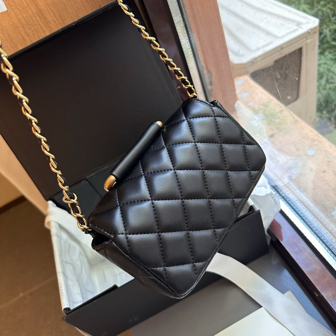 New trendy and fashion bags KL1023091814