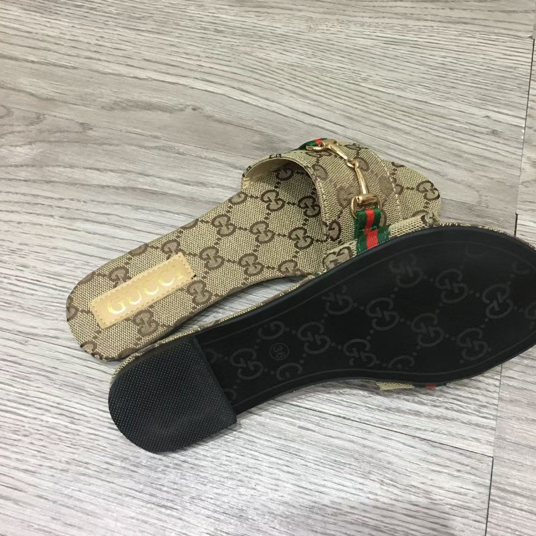 Hot sale new fashion comfortable all-match women's slippers