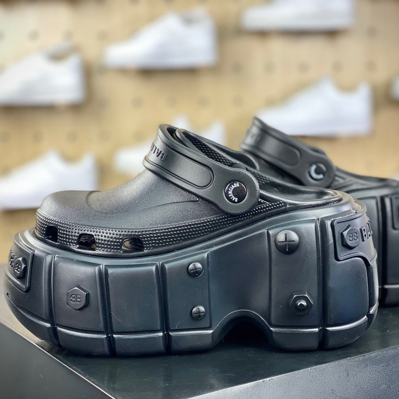 BB collaboration metal decorative thick-soled slippers 0724033101