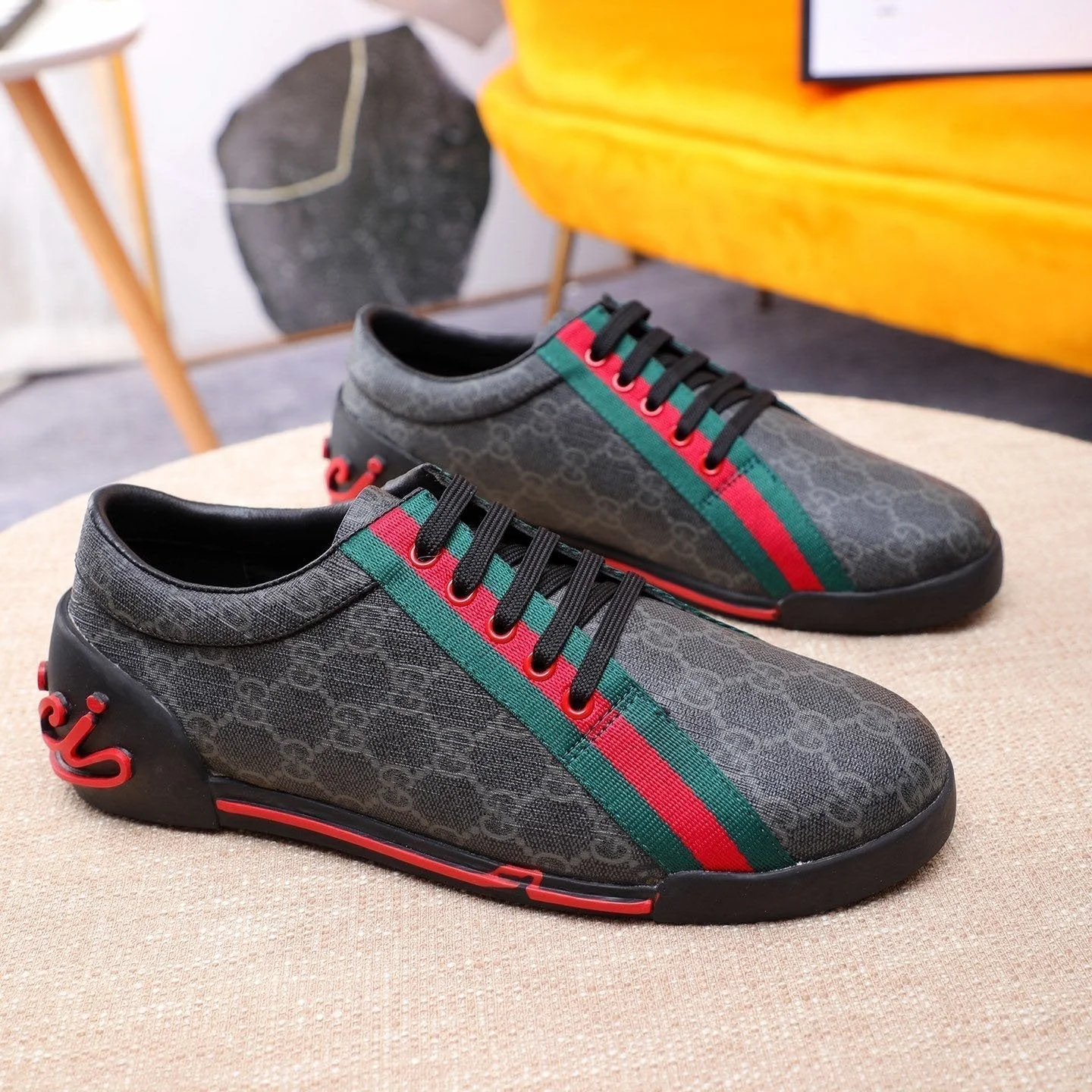 GG classic printed low-top rubber-soled sports shoes 0725061703