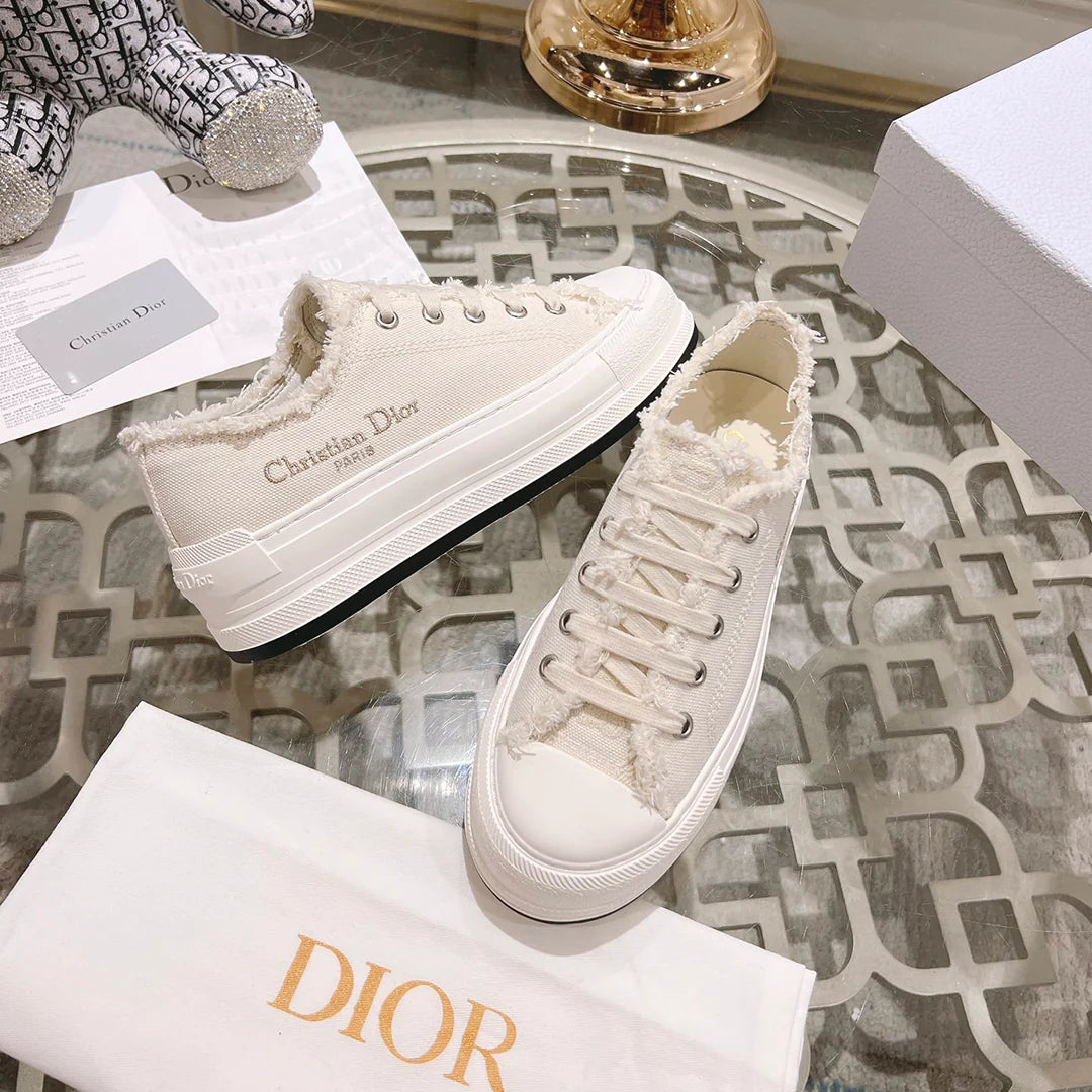 Ladies new fashion versatile sneakers 1024032813