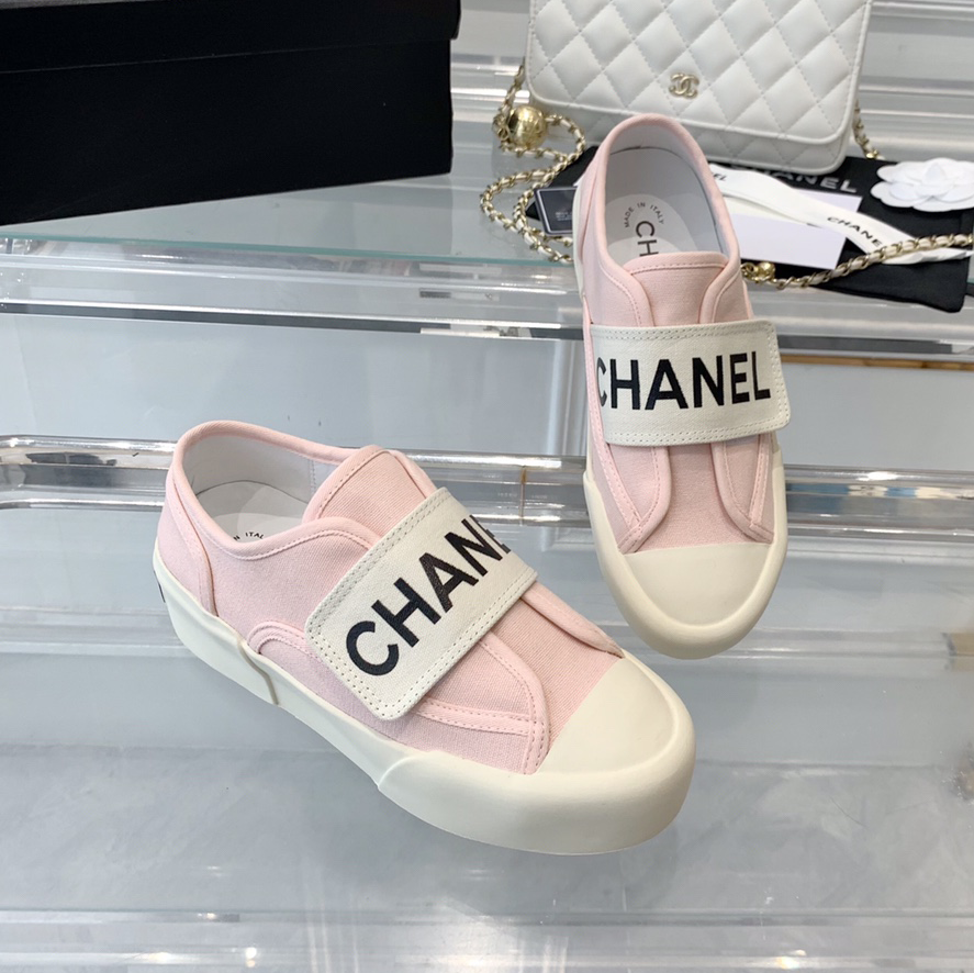 Lightweight Alphabet Velcro Sneakers XC07051207