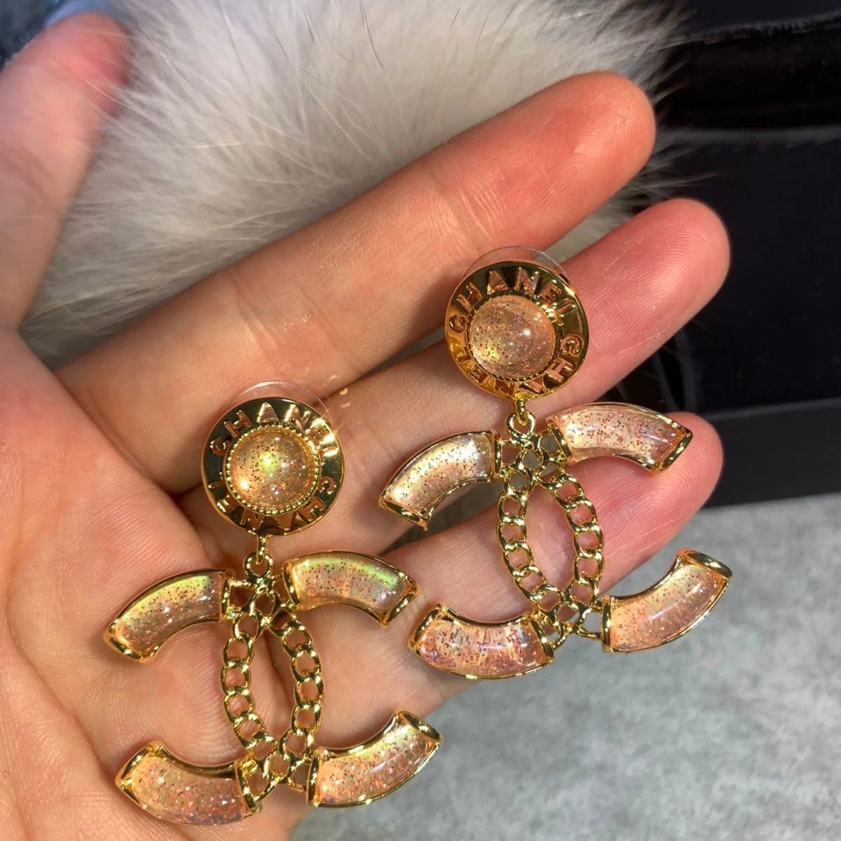 New Light Luxury Letter C Braided Patchwork Earrings 1024122701