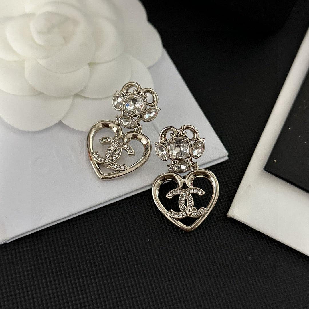 Trendy earrings XC0823072408