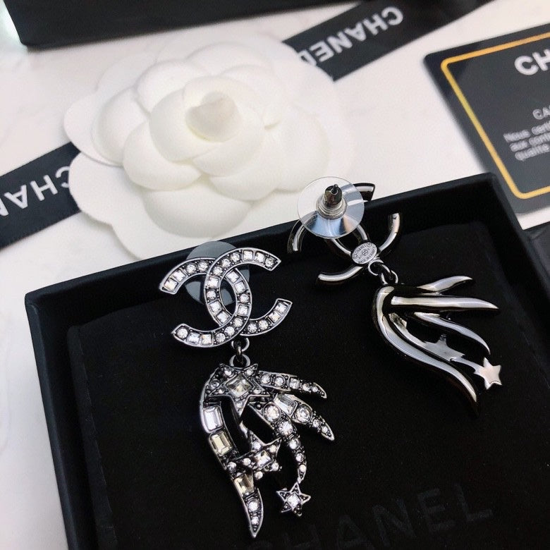 Trendy earrings XC0823072404