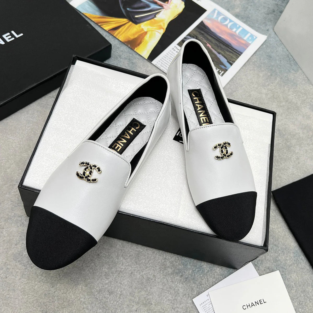 New Retro Round Toe Loafers 1024122401