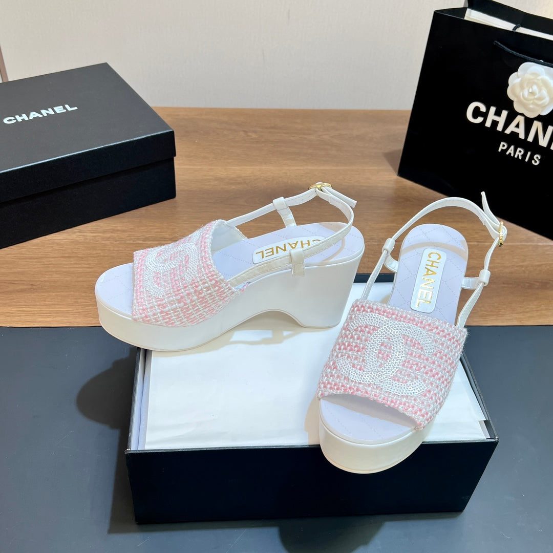 CNL thick-soled colorblock high-heeled sandals 0724042702