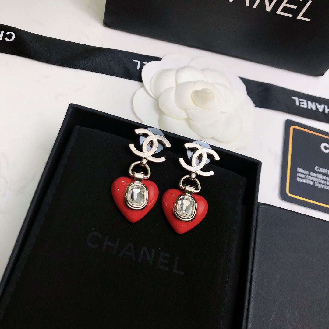 Love earrings XC0823072401