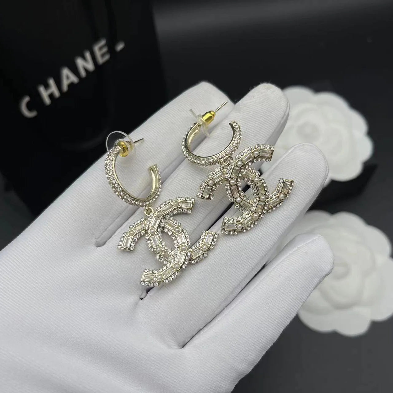 Fashionable Tassel Full Diamond Earrings 1024010313