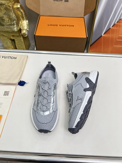 Lvv's new fashionable mesh breathable sports shoes 0725090801