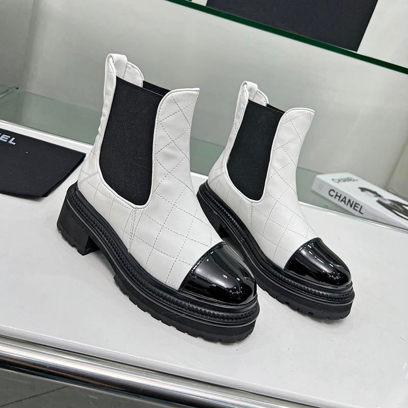 Fashion classic versatile women's boots 1023120420