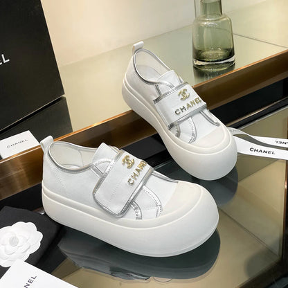 Fashion and versatile casual thick soled sports biscuit shoes 1024042609