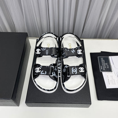 new sandals XC07032218