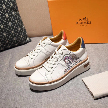 HMS Women's Fashion Pegasus Pattern Casual Shoes 0725031001