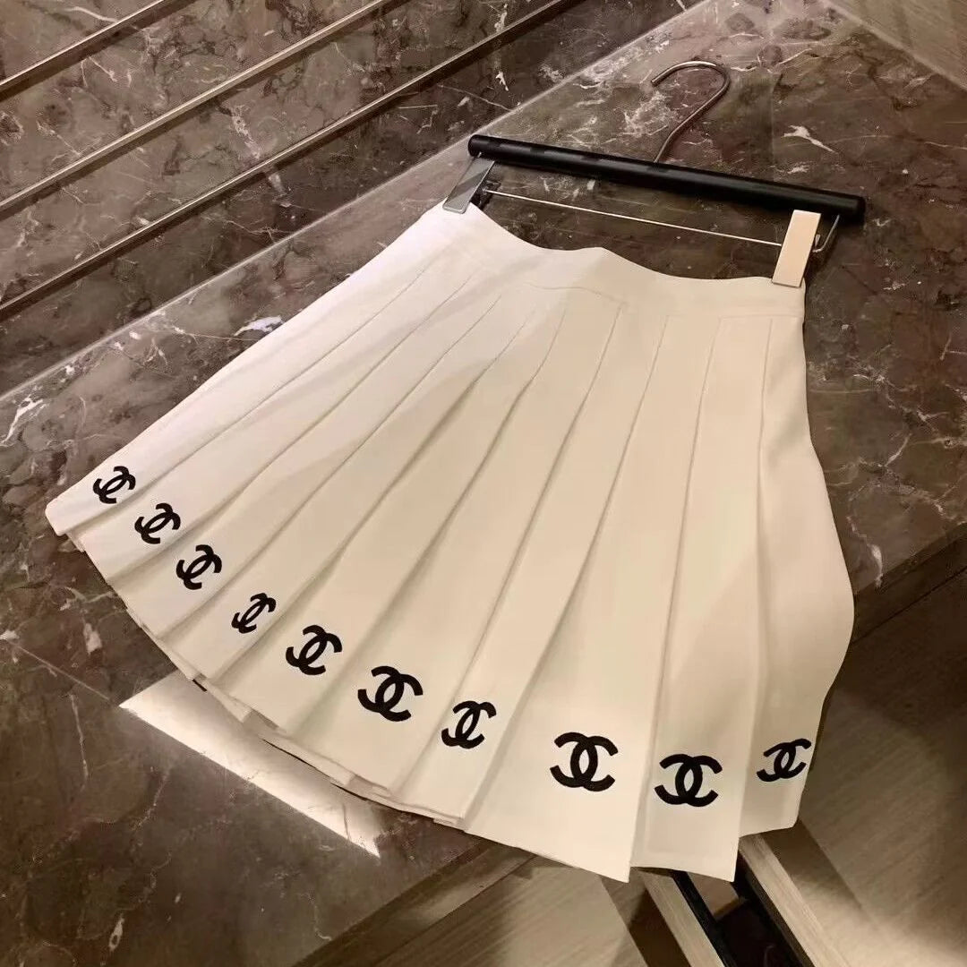 Spring And Summer New All-match High Waist Skirt Pleated Skirt 1024031211