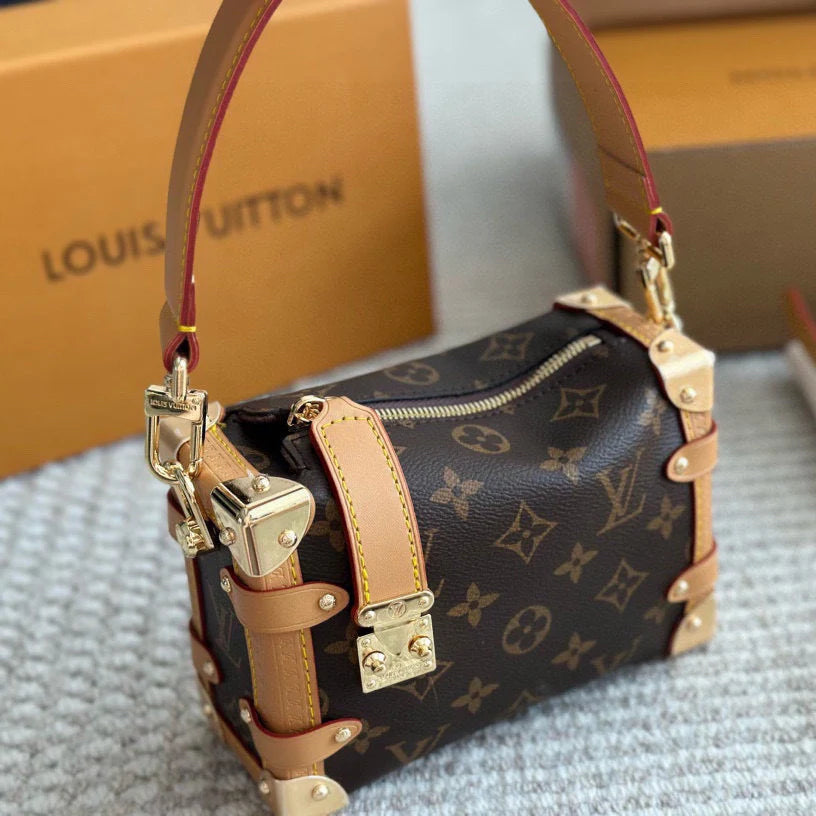 Soft Box Bag Crossbody 1925022403