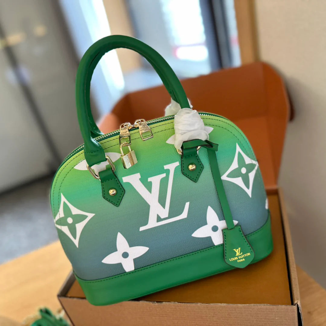 New Fashion Versatile Handbag Crossbody Bag 1024042411