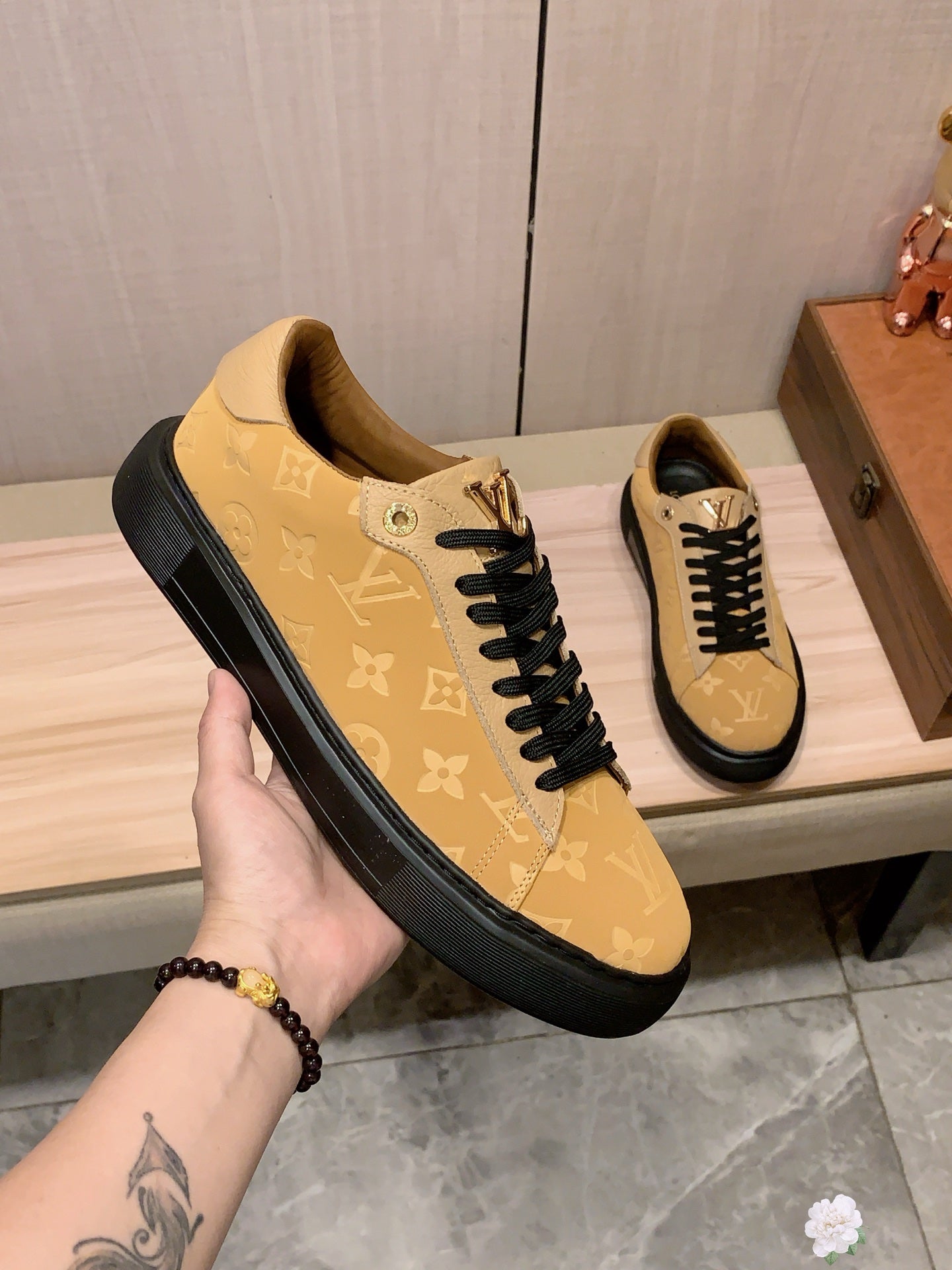 Lvv fashion sports shoes 0725062101