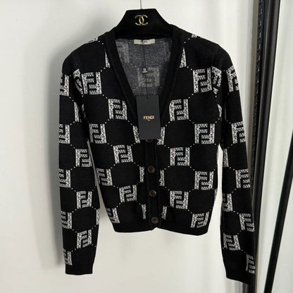 Double-F Letter V-Neck Long-Sleeve Knit Cardigan 1025092318