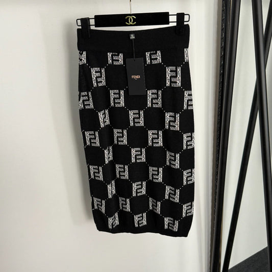 New Color-Blocked F-Letter Knit Skirt 1025092316