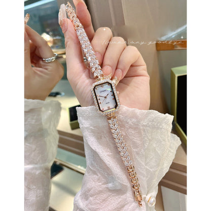 Noble Lady's Wristwatch 1025092608