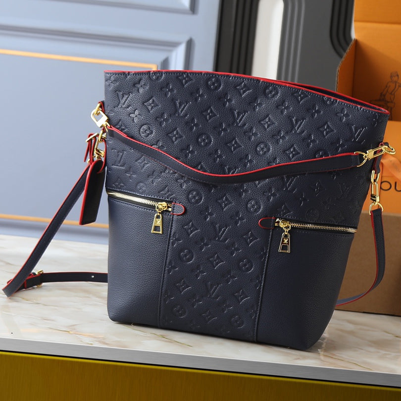 The all-new Melie handbag 1025092202