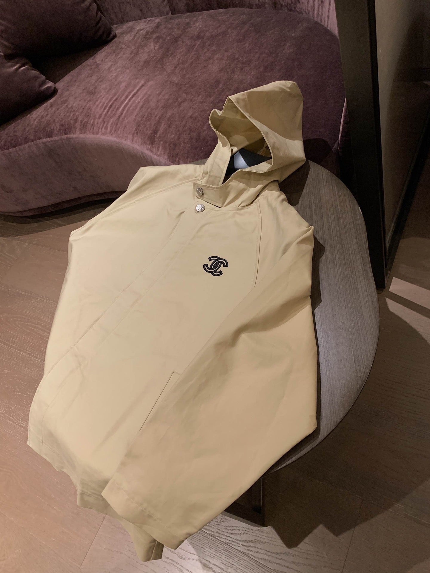 hooded silhouette trench coat XC0823092725