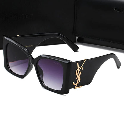 Fashionable And Versatile Square Frame Sunglasses 1024011907