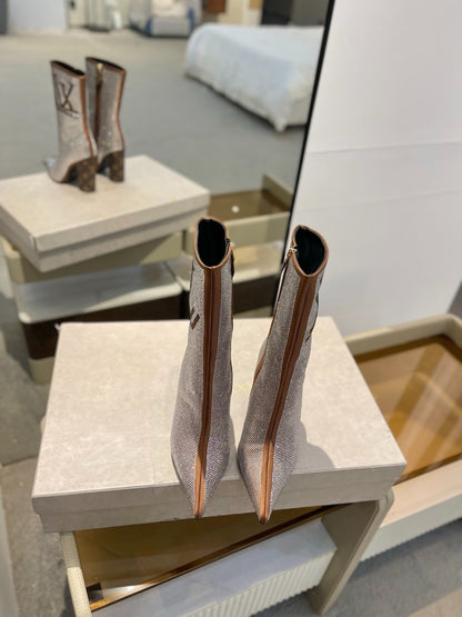 LV fashion rhinestone high-heeled mid-calf boots 0724102305