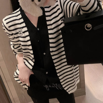 Black and white striped double layered cardigan 1024102910