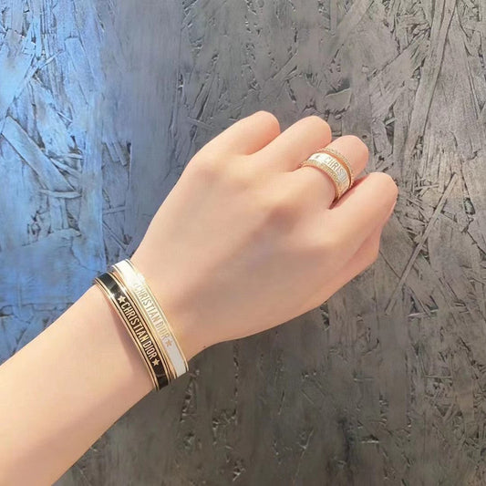 Fashion trend high-end bracelet PD10063013