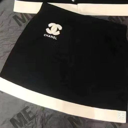 New Women's Clothing French Knitted Cardigan Sweater Skirt Fashion Two-Piece Suit 1024030607