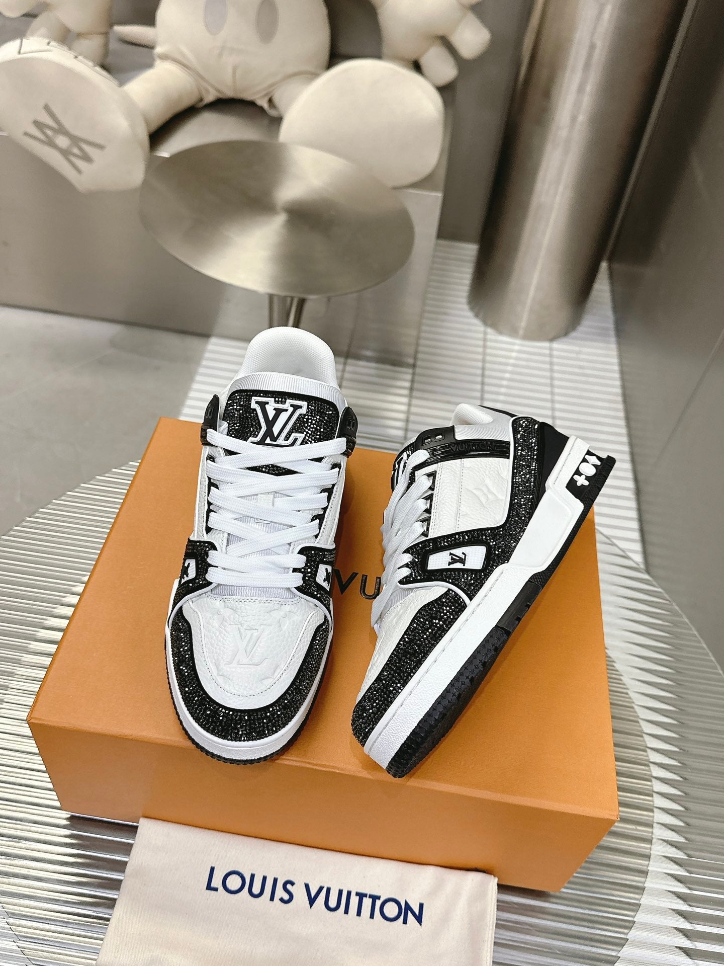 Lvv trainer fashion diamond sneakers 0725032601