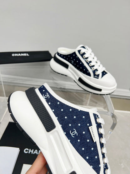 Glow in the dark starry canvas shoes XC0823082402