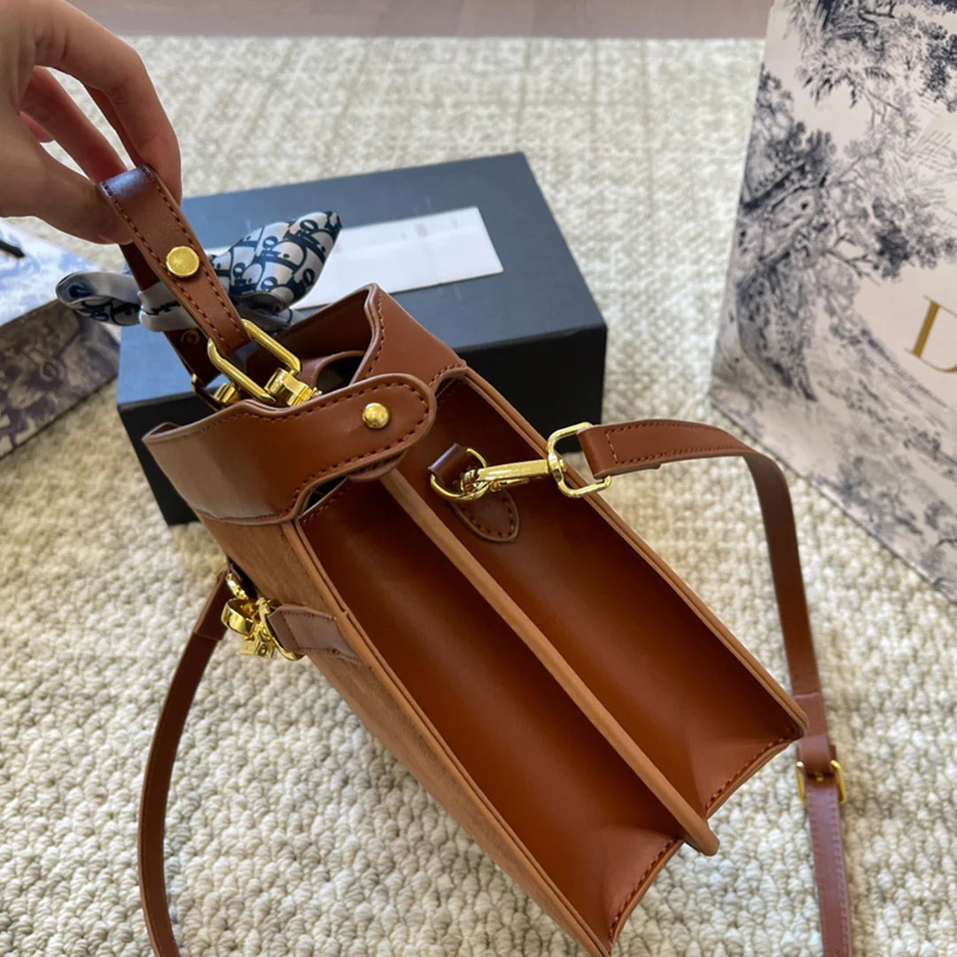 New Fashion Versatile Handbag 1024030422