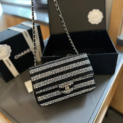 Luxury pearl versatile hand-held crossbody bag 1024071502