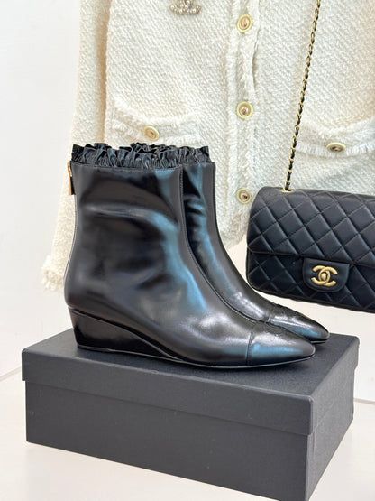 The new stylish pointed ankle boots of CNL25ss 0725090809