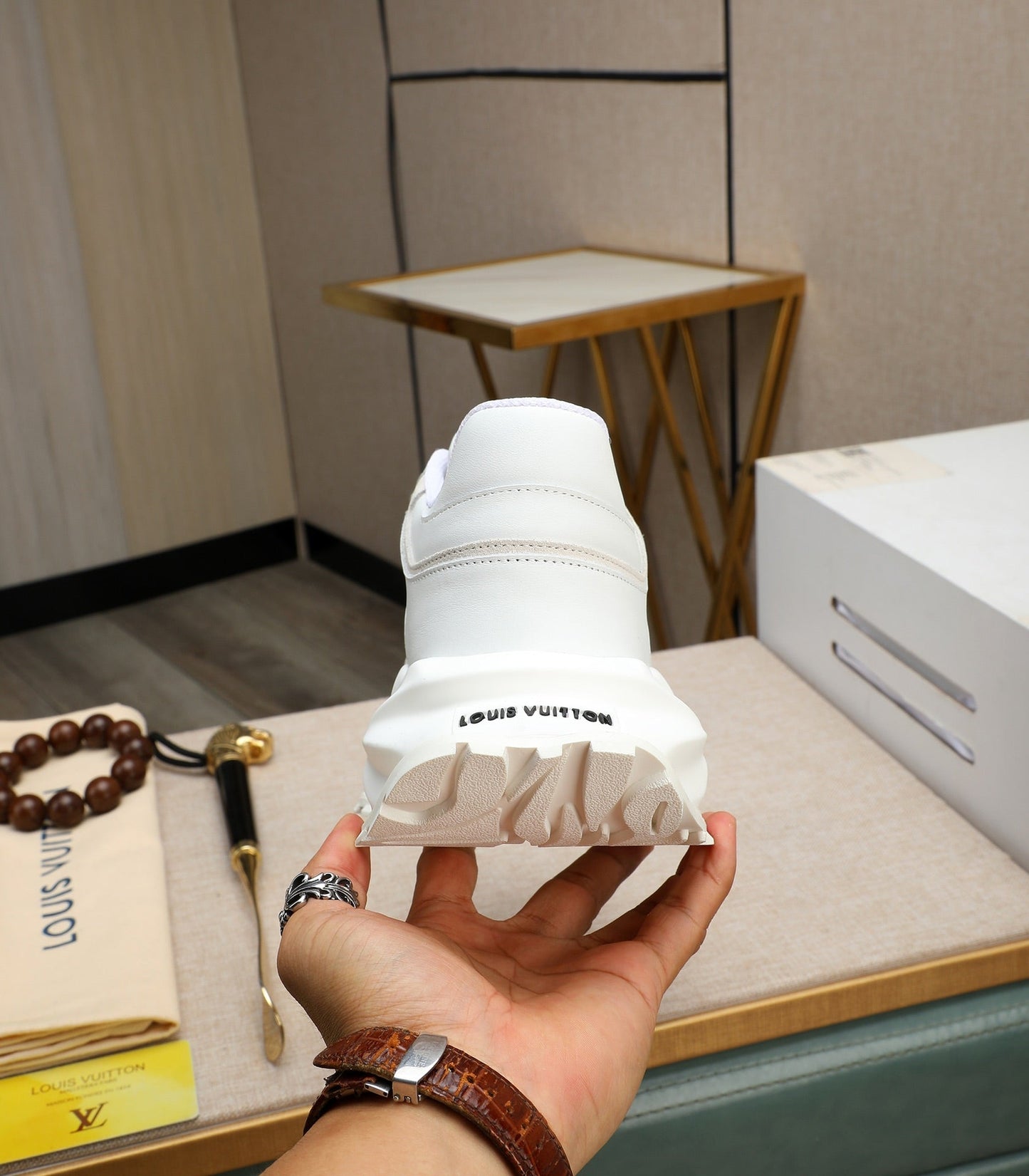 Lvv fashion luxury printed rubber sole sports shoes 0724121601