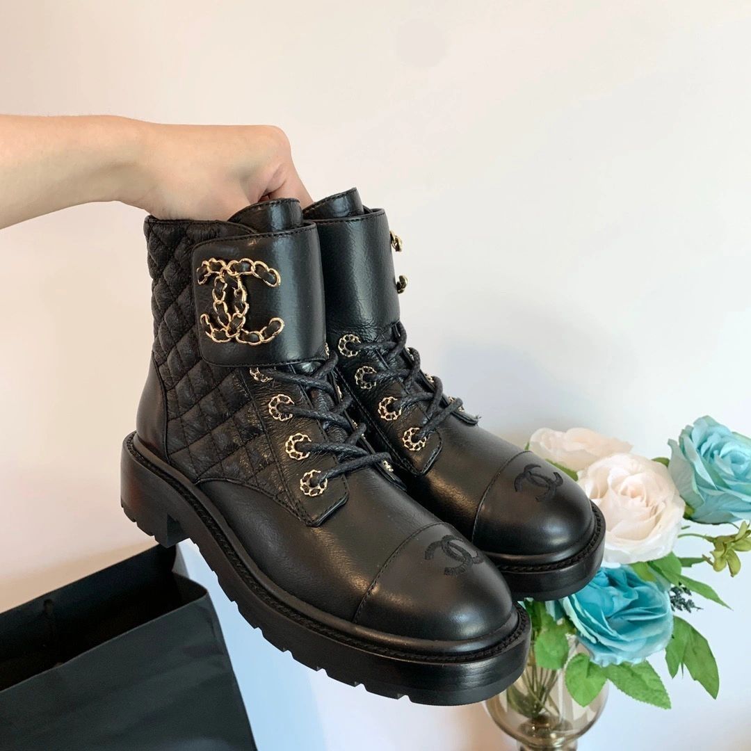 New Versatile Lace Up Small Leather Boots 1023121313