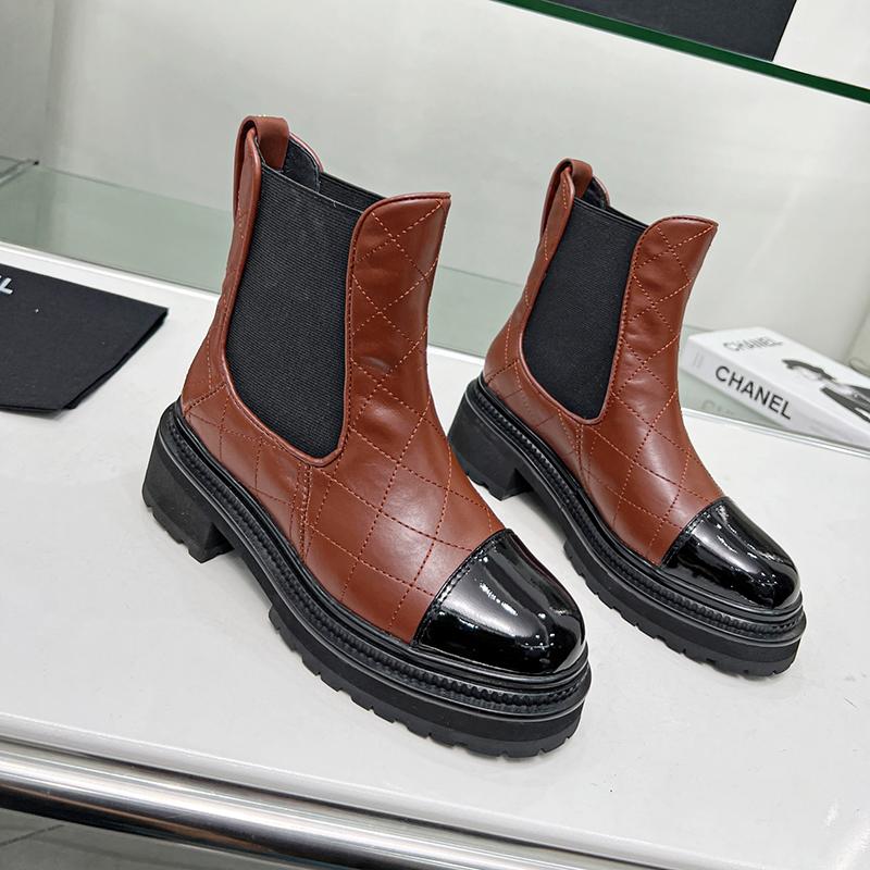 Fashion classic versatile women's boots 1023120420