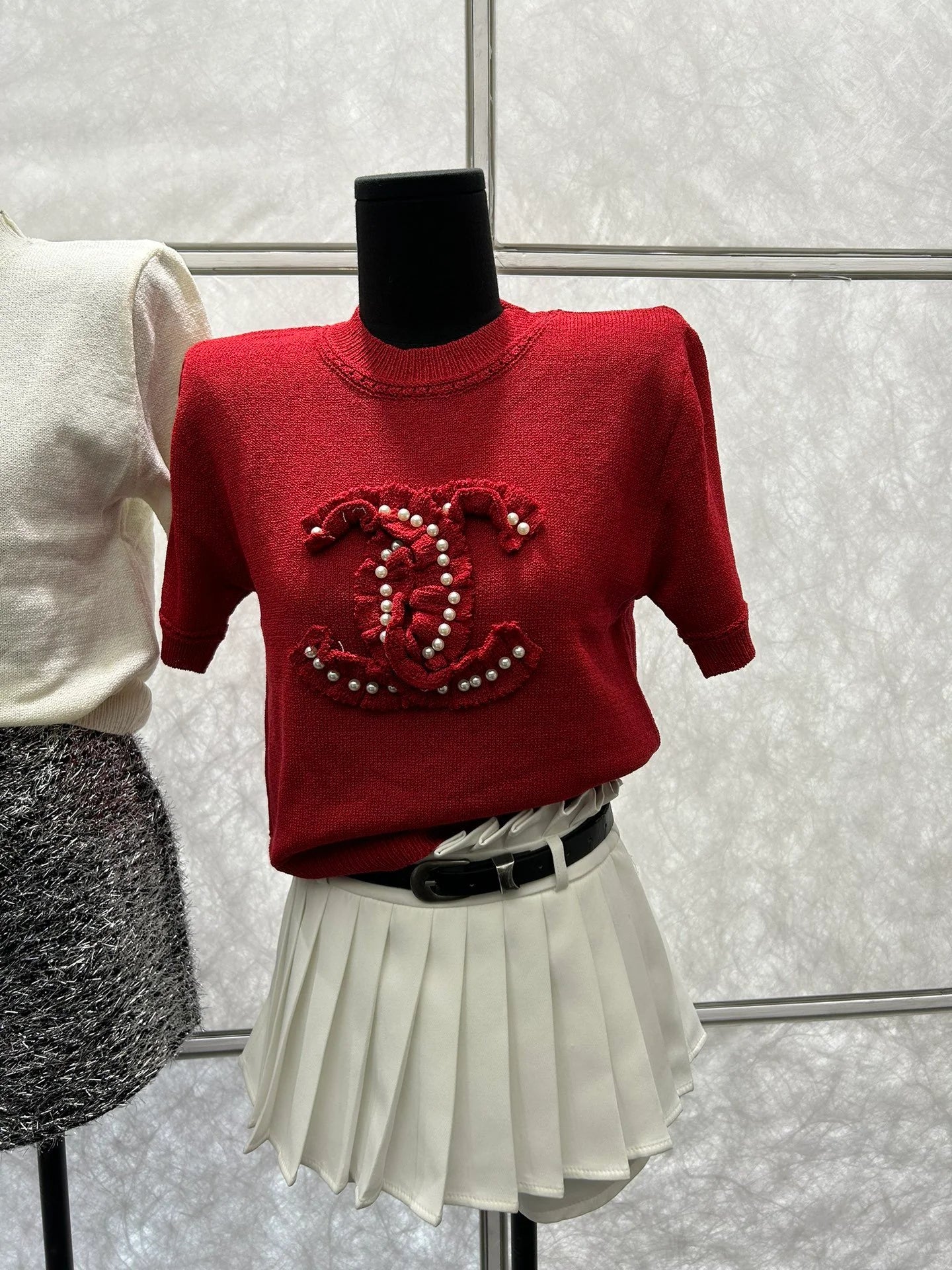 CHA Fashion Pearl Double C Sweater 0724022007