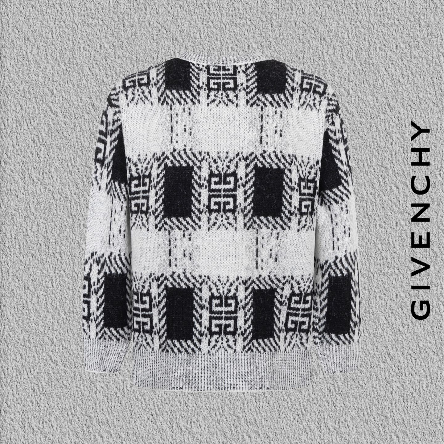 GIV Mohair Crewneck Knit Sweater 1025092518