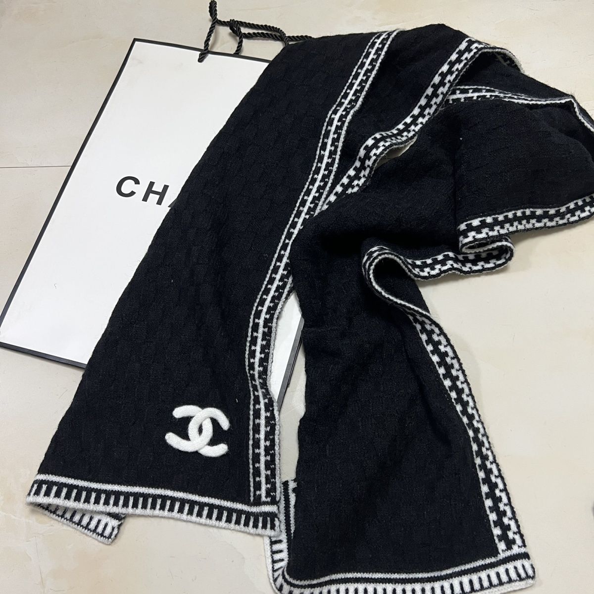 Fashionable And Versatile Thick And Warm Double-sided Scarf 1023121224