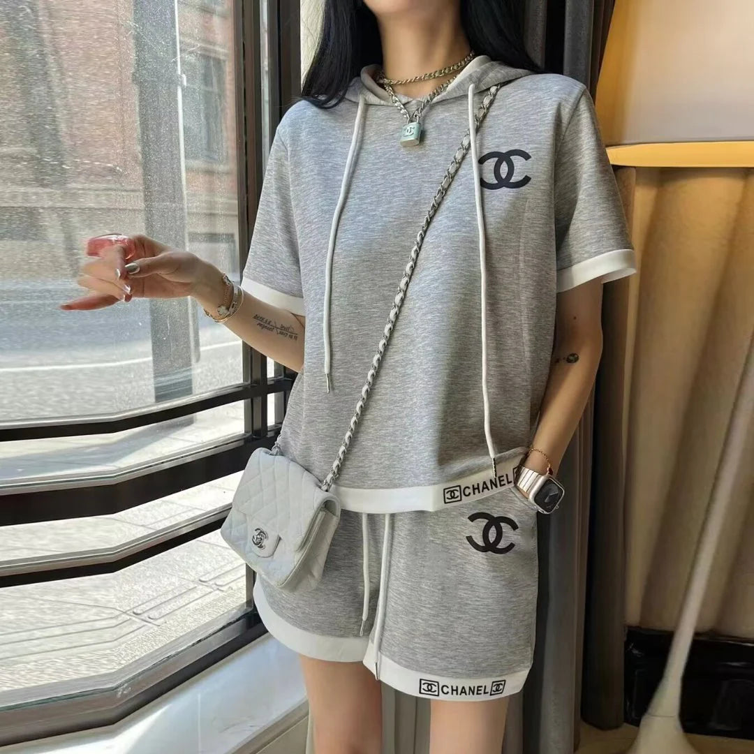 New Sweater Shorts Embroidery Sports Leisure Suit 1024031203